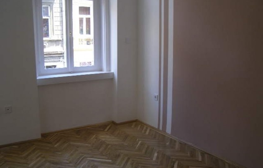 Budapest VII. kerület Eladó Lakás Izabella utca