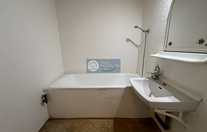 Putnok Eladó Lakás Széchenyi tér