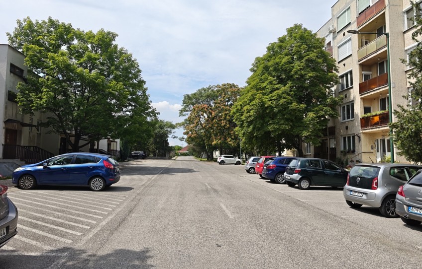 Százhalombatta Eladó Lakás Radnóti Miklós utca