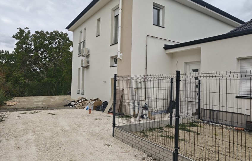 Százhalombatta Eladó Ház Kertész utca