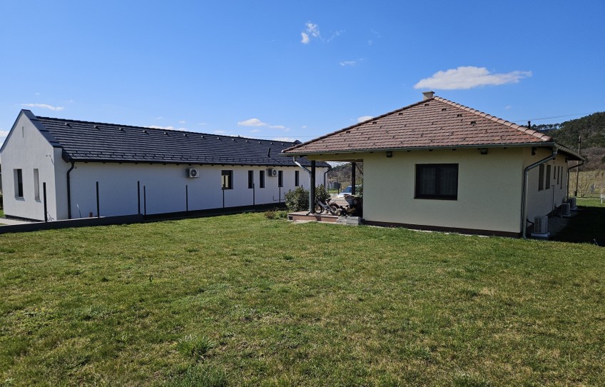 Balatongyörök Eladó Ház