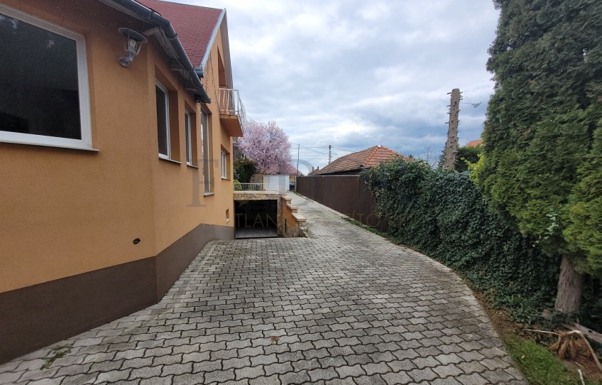 Göd Eladó Ház