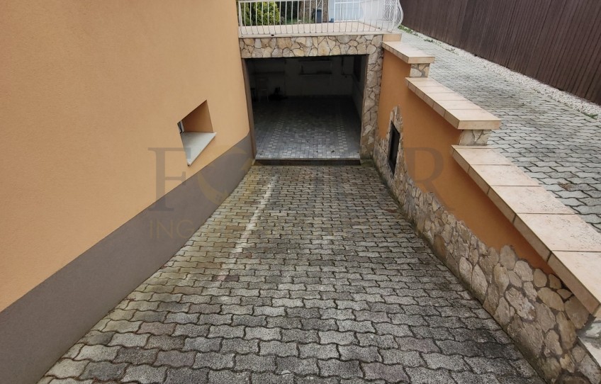 Göd Eladó Ház