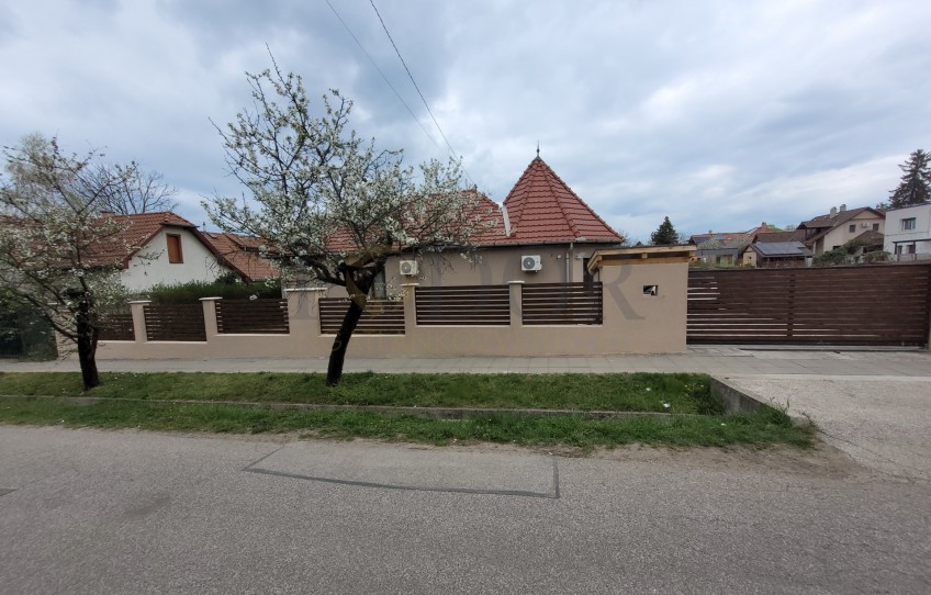 Gödöllő Eladó Ház