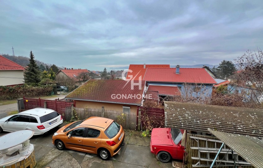 Balatonfűzfő Eladó Ház