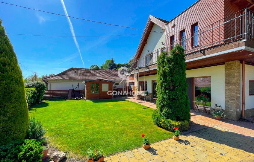 Balatonalmádi Eladó Ház