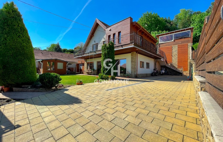 Balatonalmádi Eladó Ház