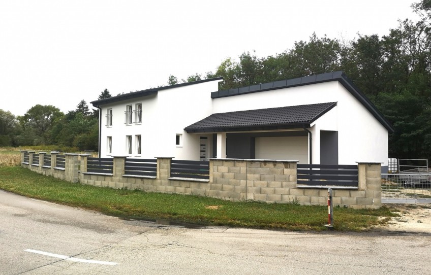 Ajka Eladó Ház
