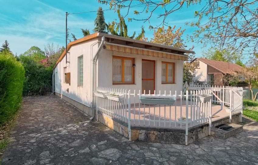 Gárdony Eladó Nyaraló