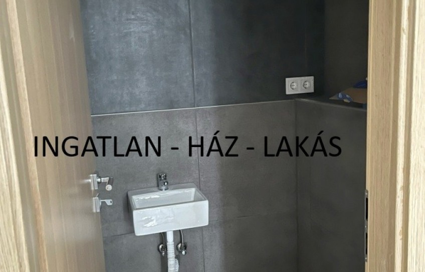 Nagytarcsa Kiadó Ház