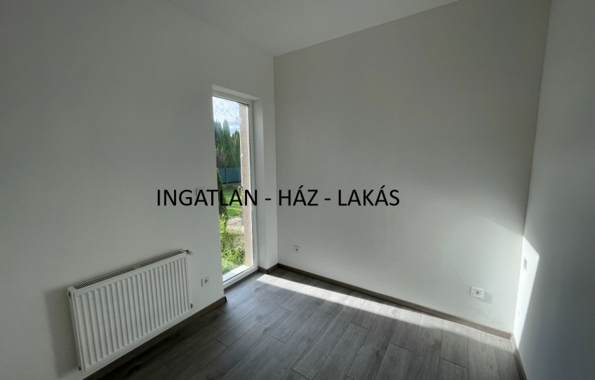 Nagytarcsa Kiadó Ház