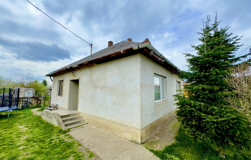 Tiszaújváros Eladó Ház Bajcsy-Zsilinszky utca
