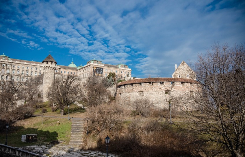 Budapest I. kerület Kiadó Lakás Attila út