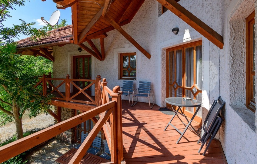 Balatongyörök Eladó Ház