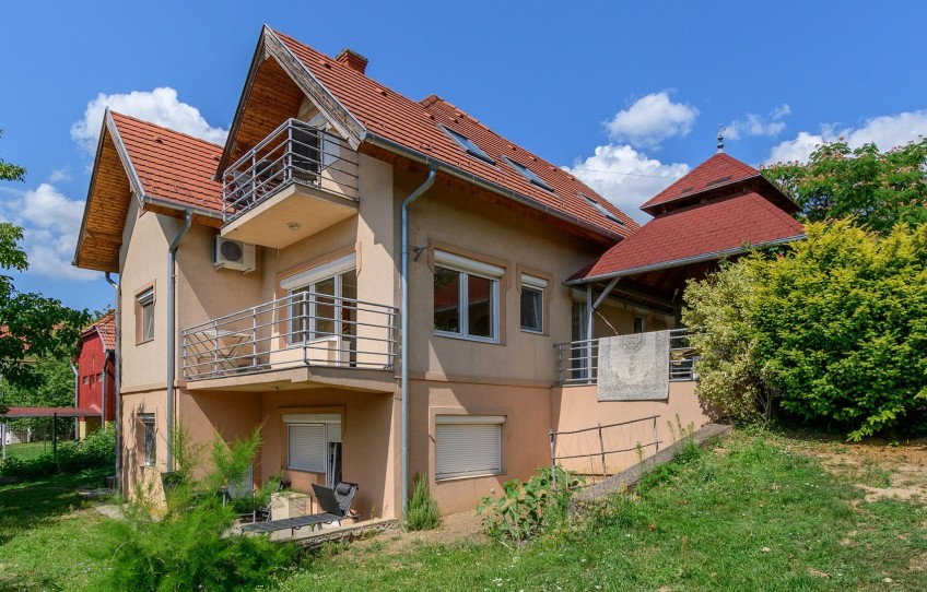 Balatongyörök Eladó Ház