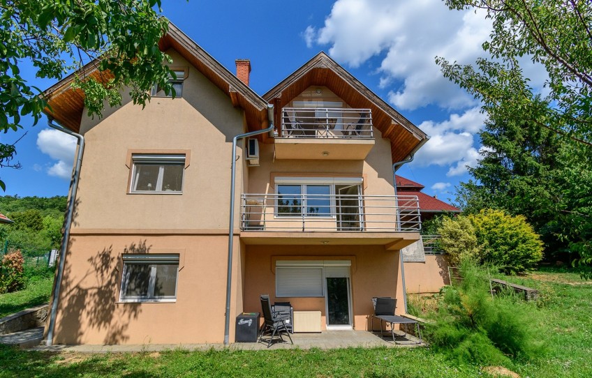 Balatongyörök Eladó Ház