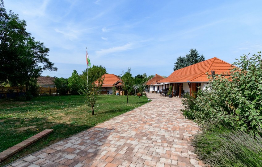 Zalaszentlászló Eladó Ház