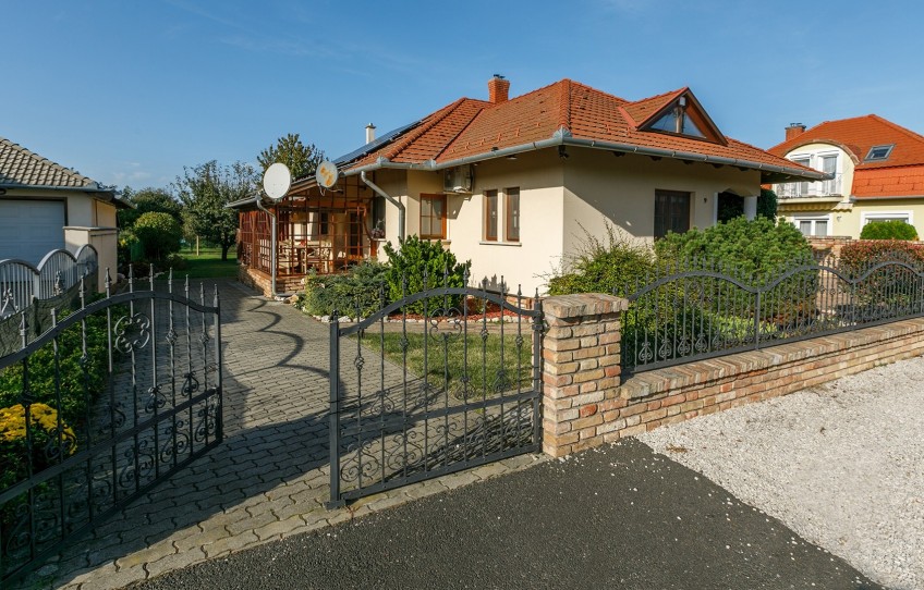 Balatonberény Eladó Ház