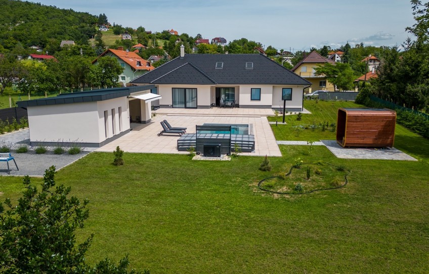 Balatongyörök Eladó Ház
