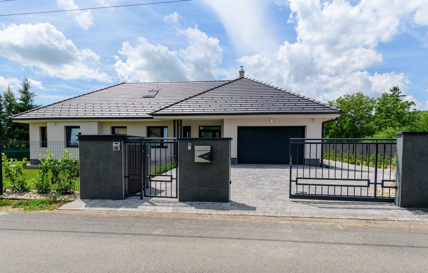 Balatongyörök Eladó Ház