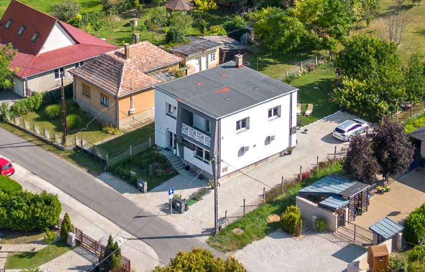 Gyenesdiás Eladó Ház