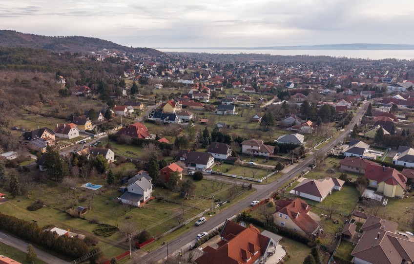 Gyenesdiás Eladó Ház