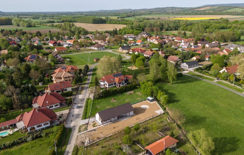 Kehidakustány Eladó Ház