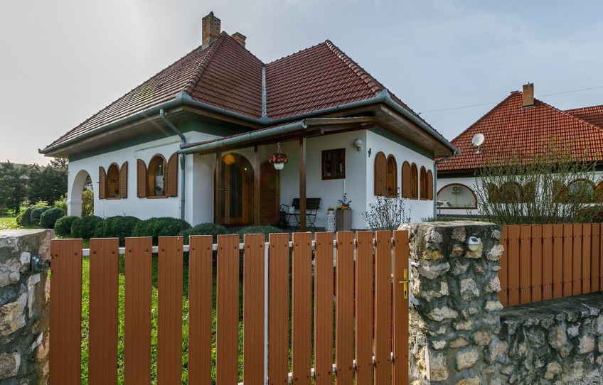 Kehidakustány Eladó Ház