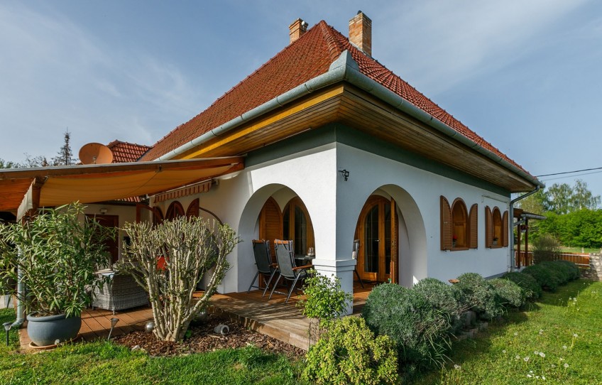 Kehidakustány Eladó Ház
