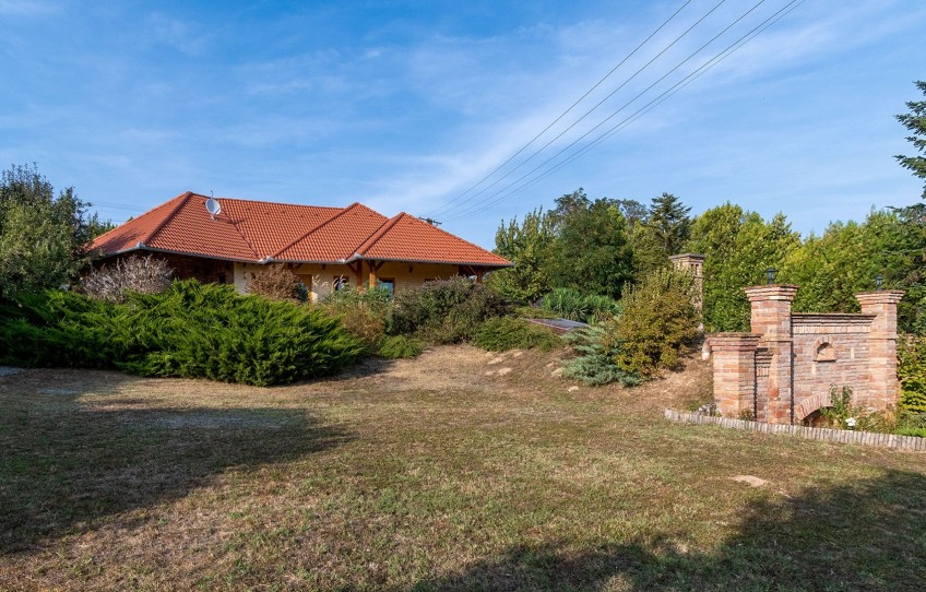 Cserszegtomaj Eladó Ház