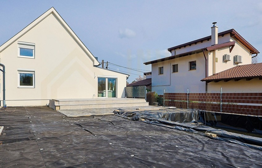 Vonyarcvashegy Eladó Ház