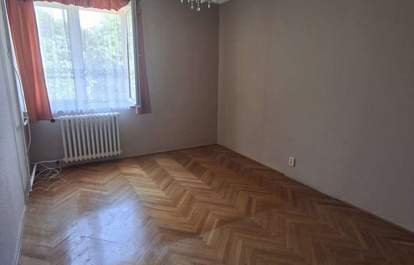 Nyíregyháza Eladó Lakás Garibaldi