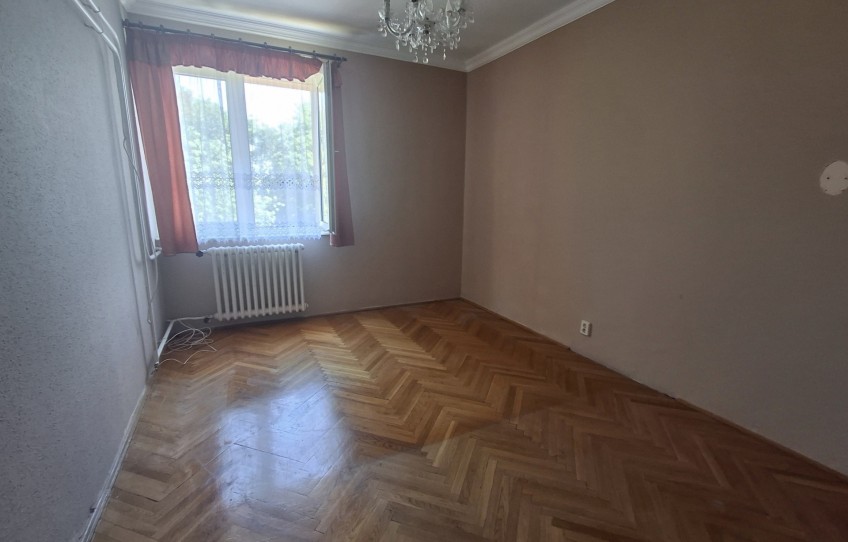Nyíregyháza Eladó Lakás Garibaldi