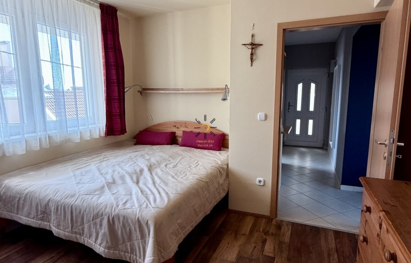 Pécs Eladó Lakás