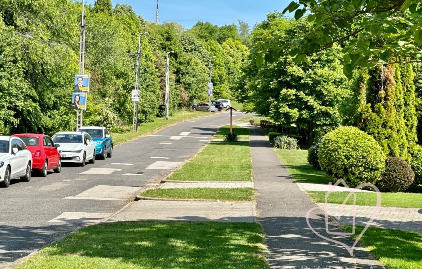 Miskolc Eladó Lakás Tampere lépcső