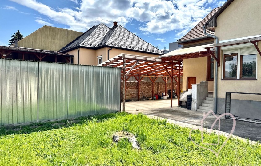 Miskolc Eladó Ház Pázsit utca