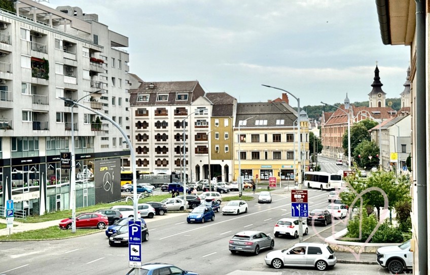 Miskolc Kiadó Lakás Petőfi Sándor tér