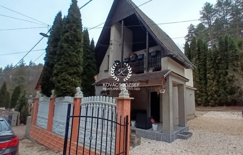 Arló Eladó Nyaraló