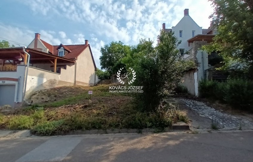Ózd Eladó Telek Baranyai út