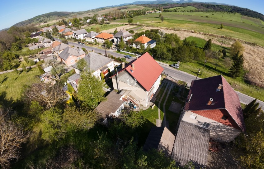 Lénárddaróc Eladó Ház