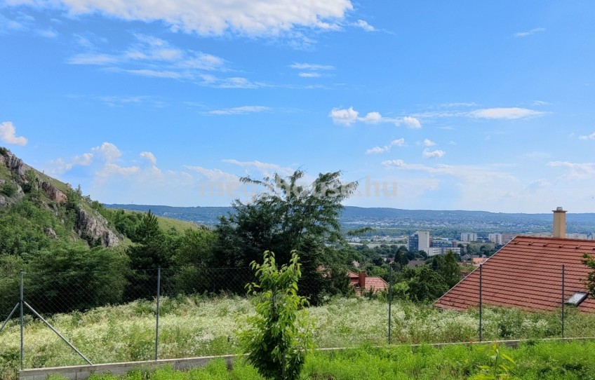 Budaörs Eladó Telek