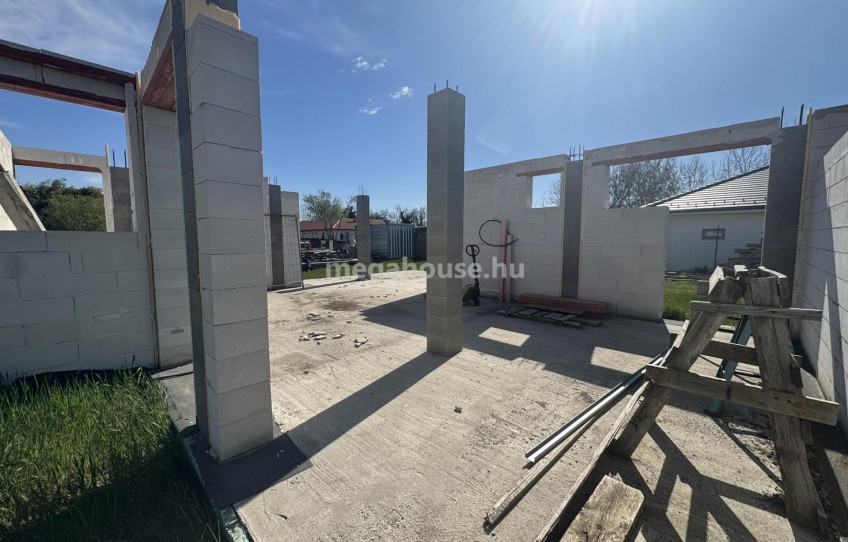 Diósd Eladó Telek
