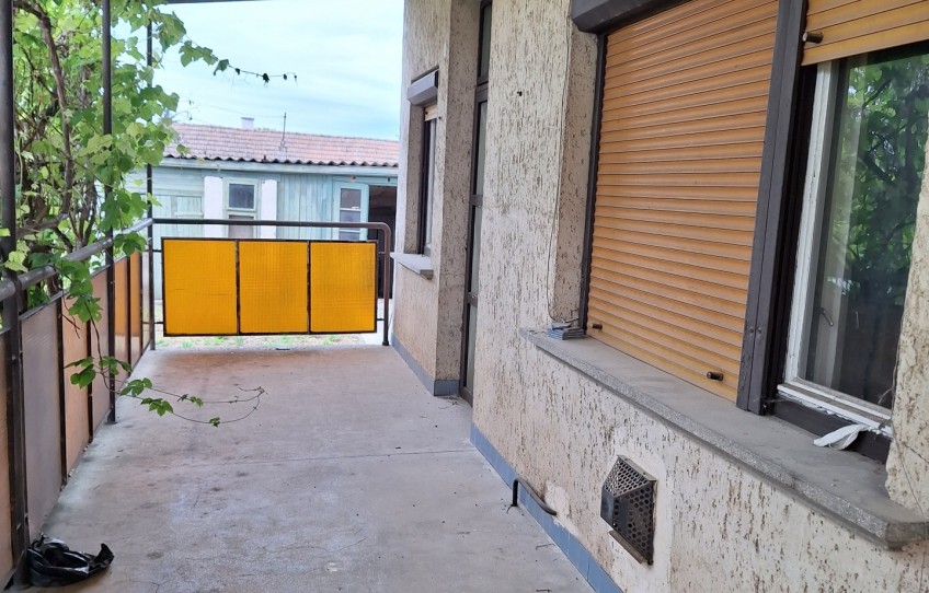 Koroncó Eladó Ház