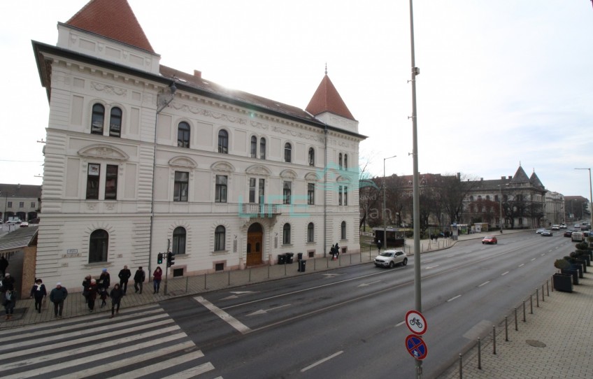 Győr Eladó Lakás Aradi vértanúk útja