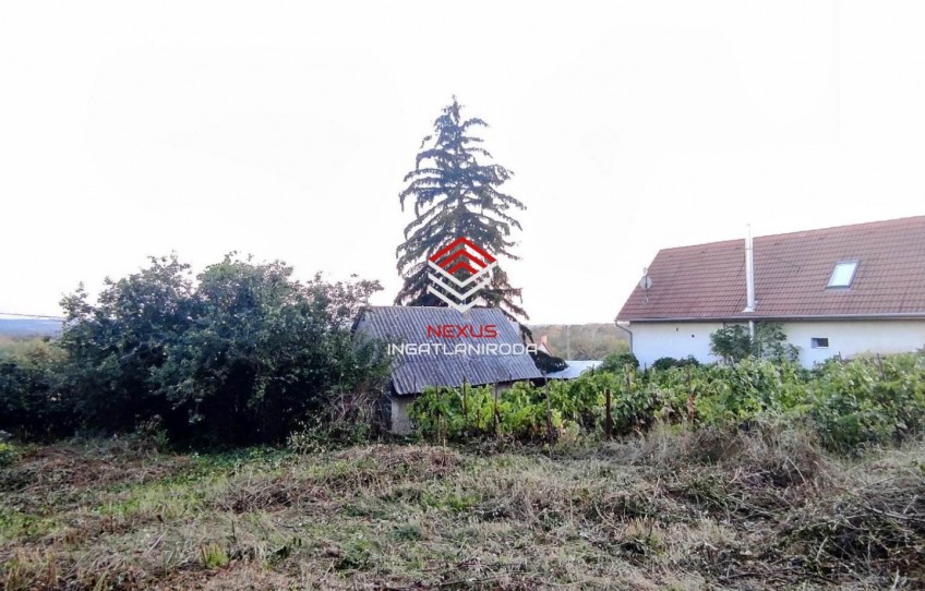 Cserkút Eladó Telek