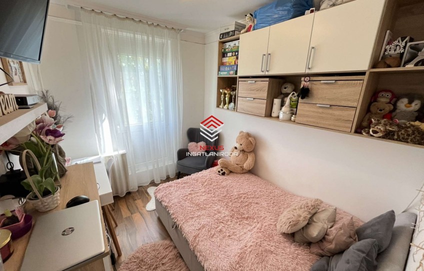Pécs Eladó Lakás Maléter Pál út