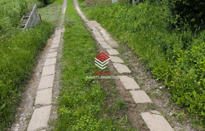 Keszü Eladó Telek