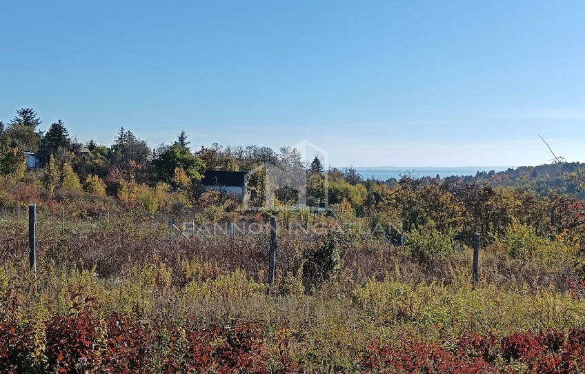 Balatonkenese Eladó Telek