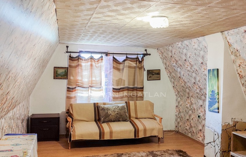 Berhida Eladó Ház Hegyalja