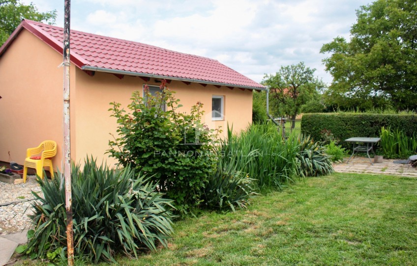 Balatonfőkajár Eladó Ház